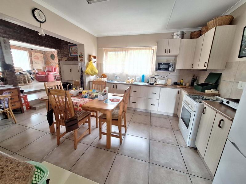 2 Bedroom Property for Sale in Hartenbos Heuwels Western Cape